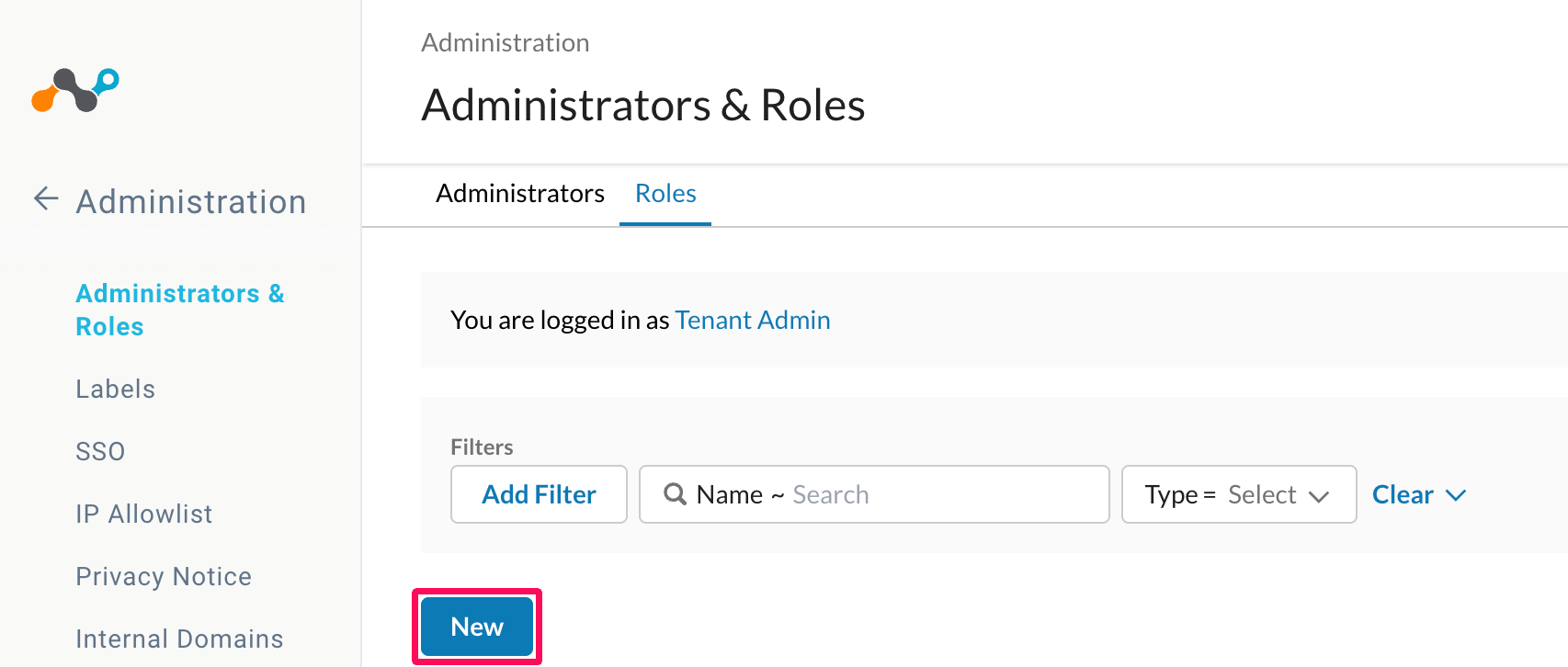 Administrators & Roles画面の［New］ボタンを指し示しているスクリーンショット